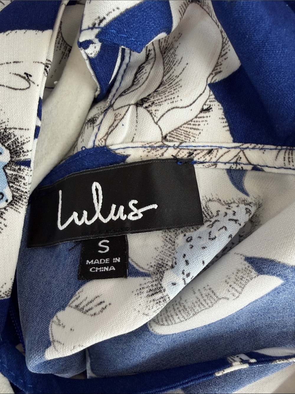 Lulus Navy Blue White Floral Halter Maxi Dress Summer Wedding Guest Size S - Picture 4 of 5